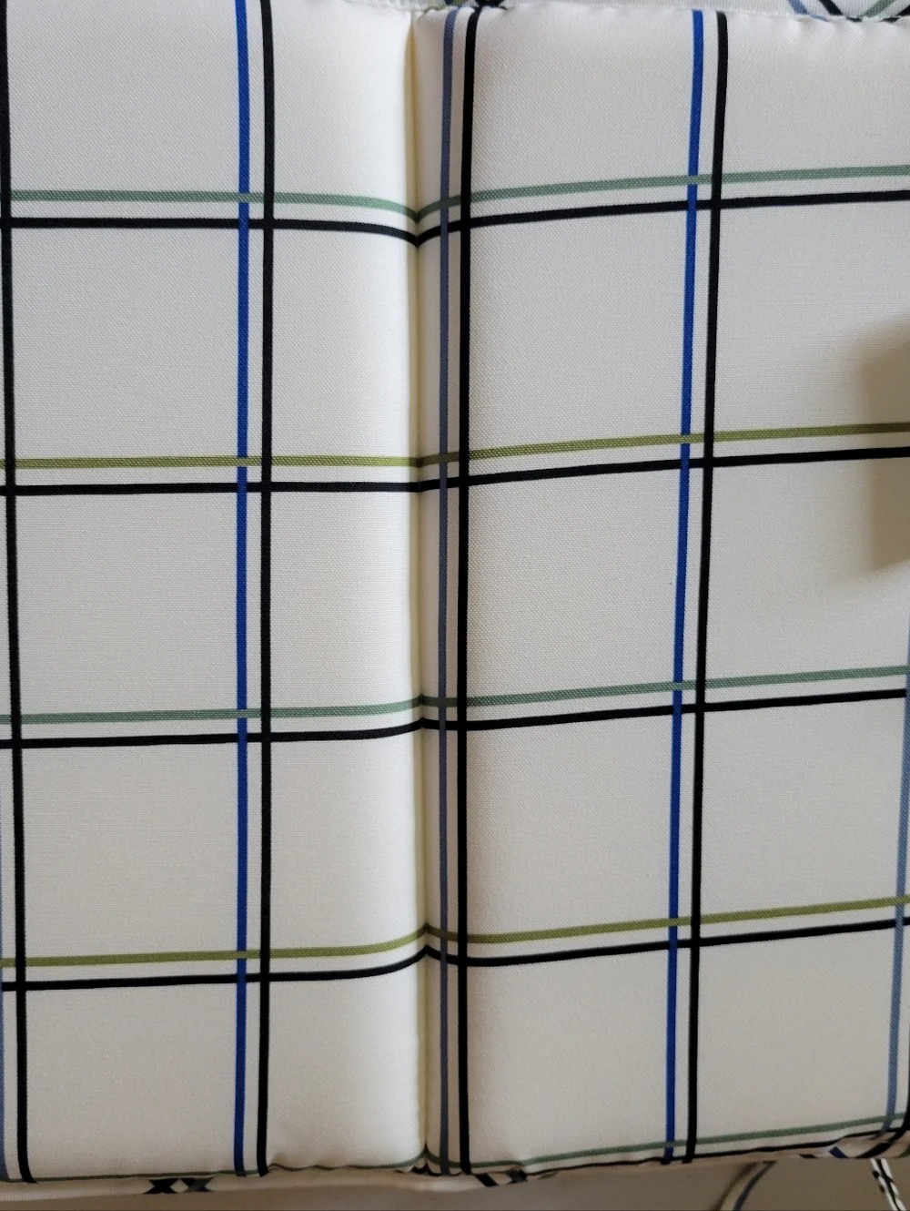 4 Pk Outdoor 16x16 Plaid Seat Cushion in White, Blue & Green